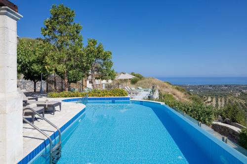 Keano Villa, with Pool & BBQ, Ping Pong, Playground, By ThinkVilla