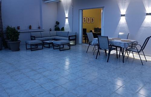 Kelly's penthouse in Nafpaktos
