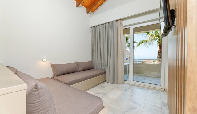 Kostakis Beach Hotel in Platanias