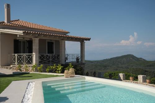 Koukoutsa House with Swimming Pool Corfu Sokraki