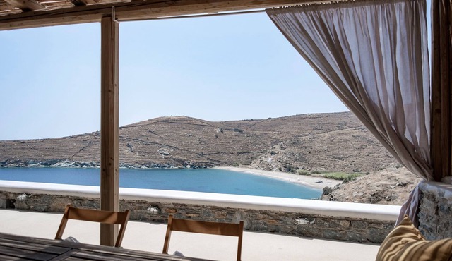 KYON Beach Suite-C 2min by the sea Skilos, Kythnos in Skilos
