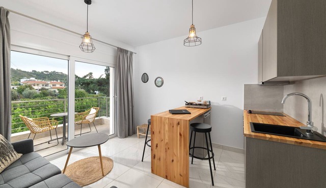 L&C Apartments in Rhodes