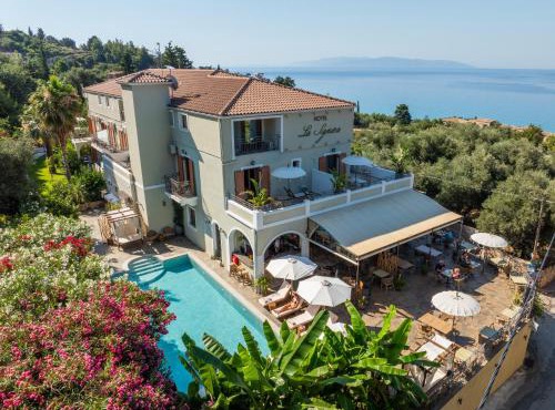 La Signora Hotel in Lourdata