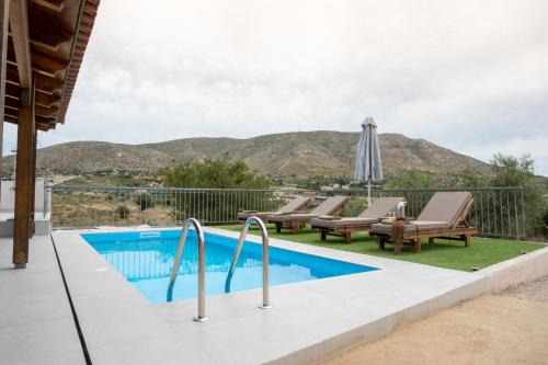 Lagonisi Olive Retreat in Kalívia Thorikoú