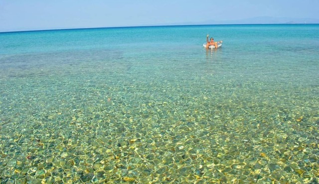 Laonikos Polyhrono: Family Beach Retreat -Sleeps 5