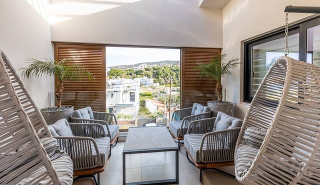Lazar Lux Suites - Ammoudara in Agios Nikolaos