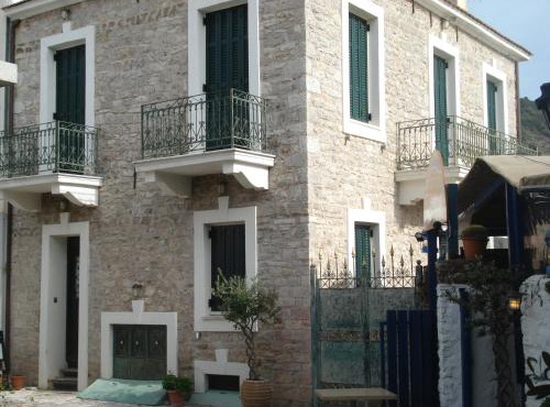 Leludas guesthouse in Nafpaktos