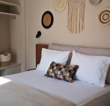 Lemonia Rooms 4