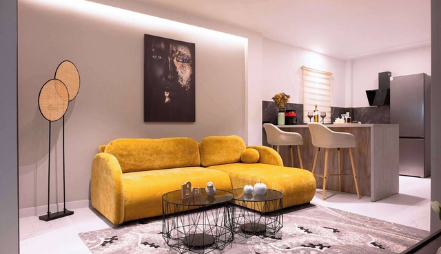 Light & Kozy Apartment - Central Patra Luxury Stay in Patra