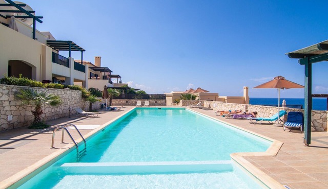 Lili Seafront 3BDR house, everything on foot! in Panormo