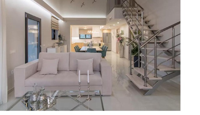 Lilia Home in Alykes