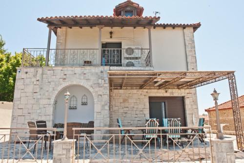 Lioli Infinity Villa Athitos #NorthSKY in Afitos