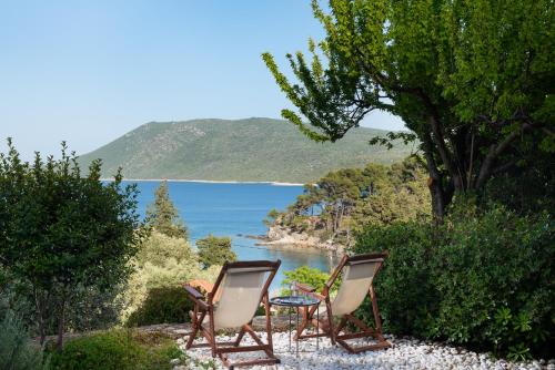 Lithea Villas and Studios by the Sea