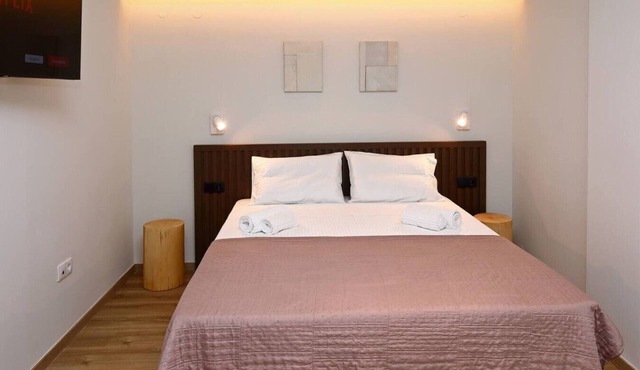 Local Suite 3 - Nea Moudania in Nea Moudania