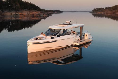 Luxury Boat Cruise in Crete in Hersonissos