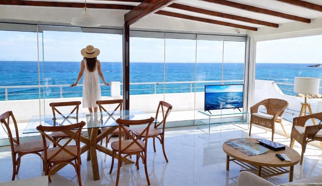 Luxury Seafront Panorama Penthouse in Chios