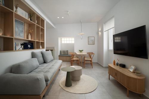 M Home in Batsi