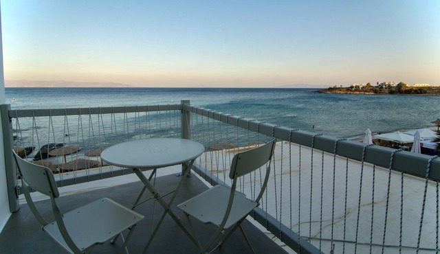 Magoo Suites, Seaside View, Beach