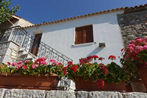 Mani's House in Karéa