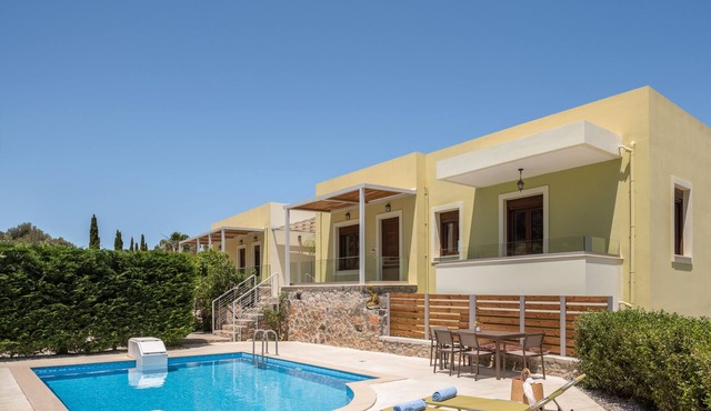MELA Villa Orange with Private Pool, Eco Friendly