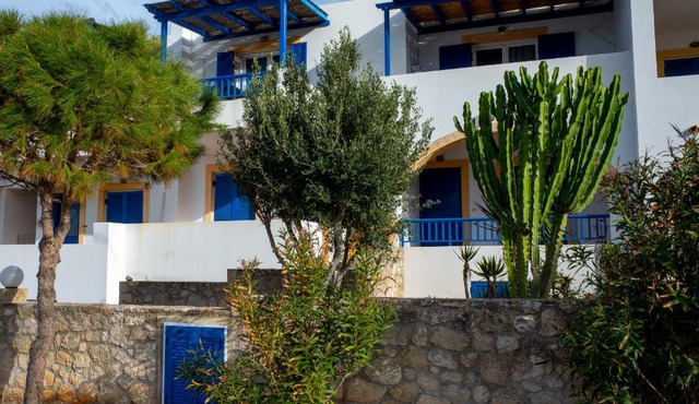 Meli Apartments near sea side in Kythira