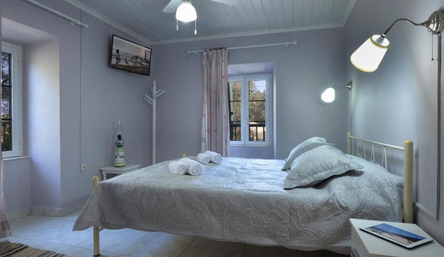 Mikroulis Residence