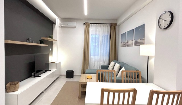 Modern 1BR Apt Next to Pasalimani & Shops