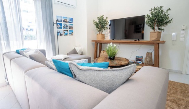Modern central apartment for couples with 2 balconies - relax in style