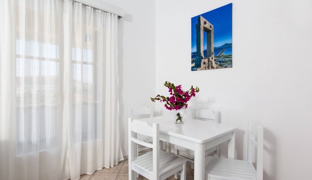 Mylos Hotel in Naxos