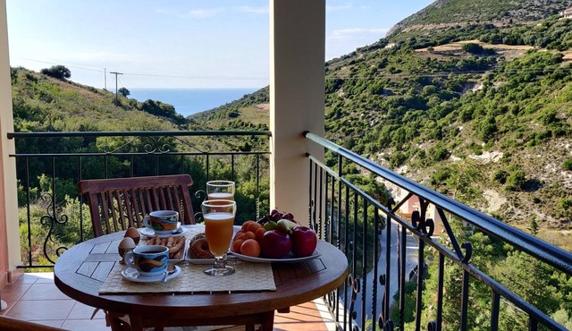 Myrtos Cottages Ourania