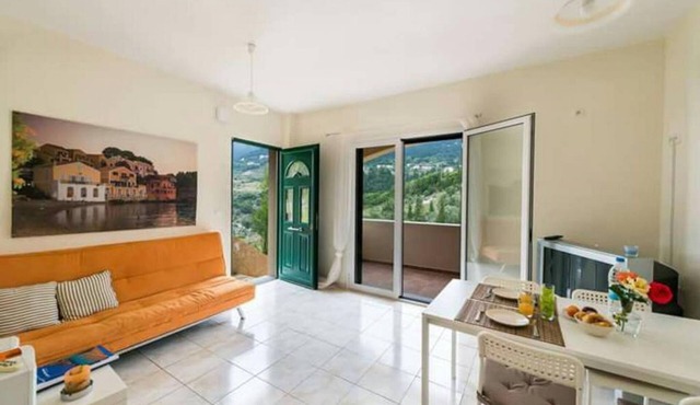 Myrtos Cottages Polimnia in Divarata