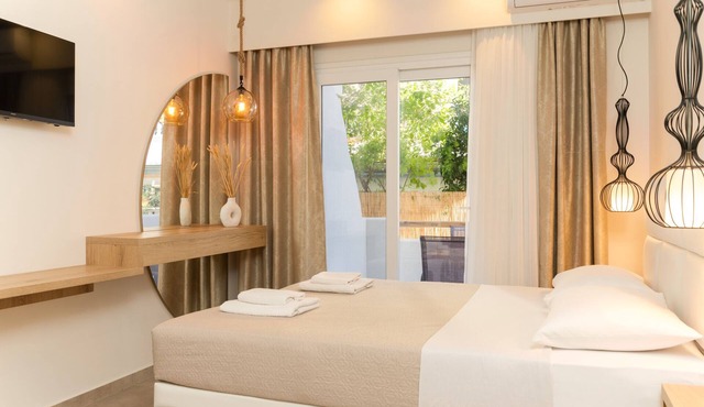 Mystery suites & apartments in Dio-Olympos