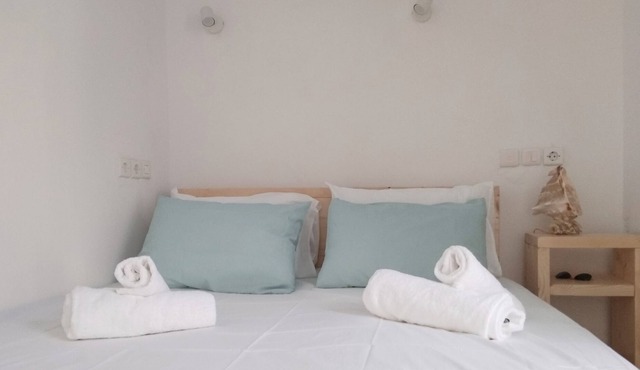 Naxos summer nest. (1 bedroom sleeps 2 people)