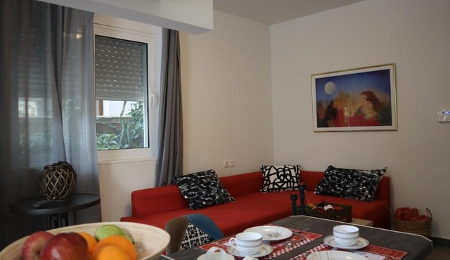 Nefeli in Athens
