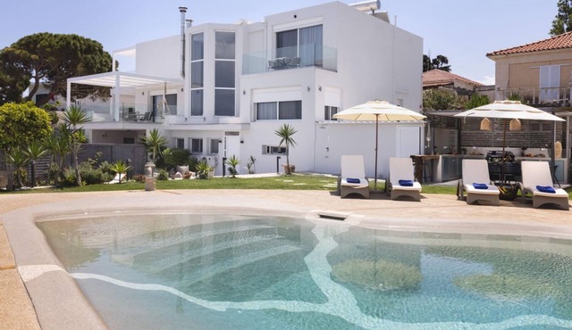 Niki's Villa Luxury Seaview Villa!