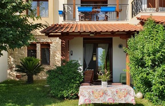 NIKOL VILLA FOURKA