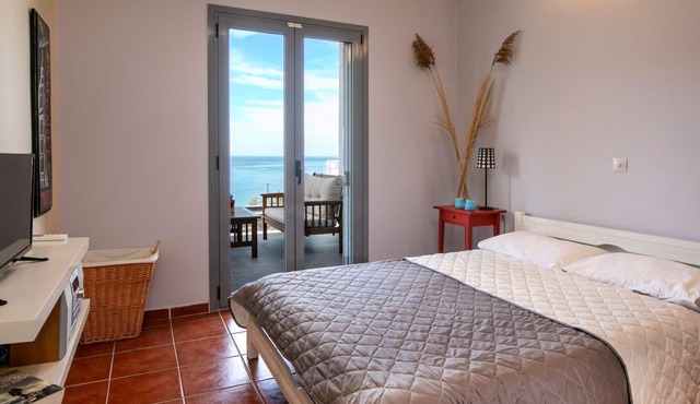 Nimporio Renidora Getaway - Private Seaview Oasis in Nimporio