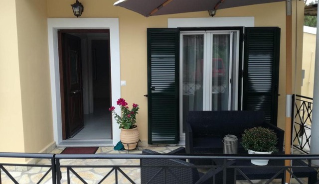 Nonnas House