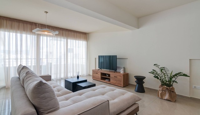Oikies luxury apartment with Sea & Town View | private free parking area in Agios Nikolaos