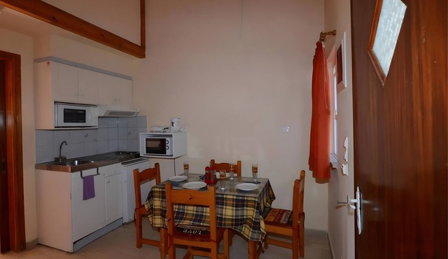 One-Bedroom Apartment 8 in Roda