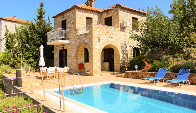 ORATO VILLAGE Villa Klio in Lefktron
