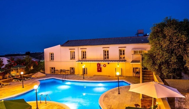 Orestis cottage house in Stalos in Crete