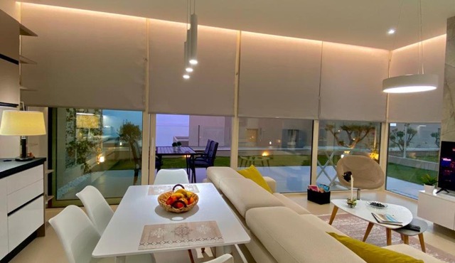 Pacific 2 Bedroom Villa Palase in Palasë