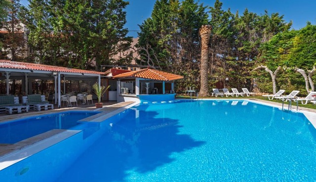 Pantheon Hotel