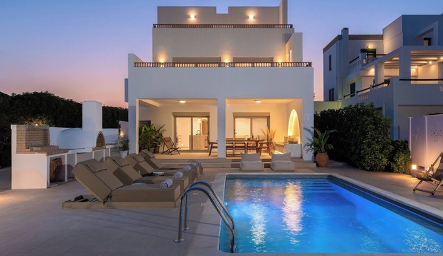 Paradiso Luxury Beachfront Villa in Gennadi in Rhodes