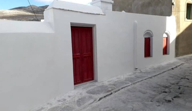 Perseids Traditional House
