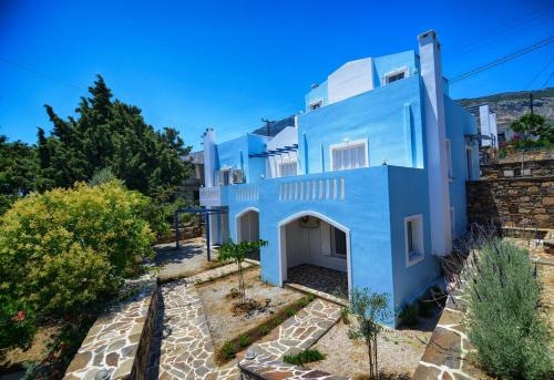 Peskesi Ikaria in Agios Kirykos