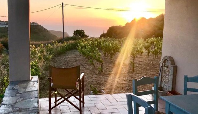 Petani Sunset Villa Sea Views & Peace in Vovikes