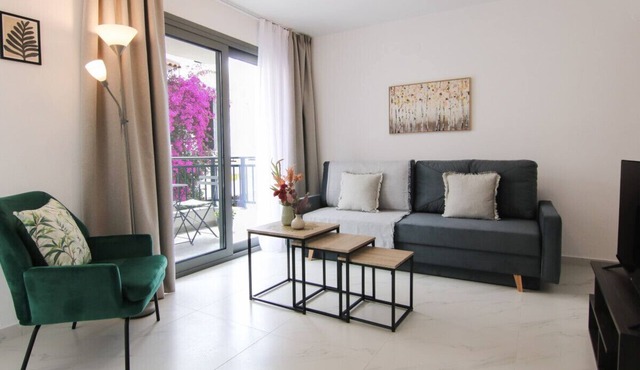 Phaedrus Living: Skiathos Luxury Residences Gri