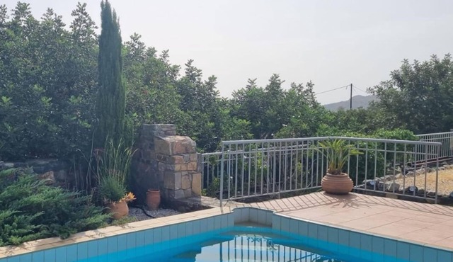 Plaka Elounda .private pool .2 beds.jaccuzi.parking.spinalonga/sea views